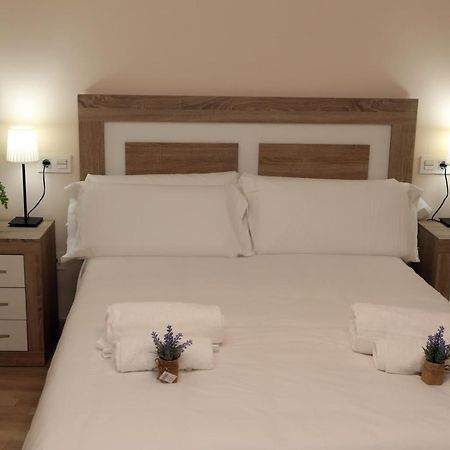 Apartamentos Turisticos Puente Romano Portal 4 Bajo -A ซาลามังกา ภายนอก รูปภาพ